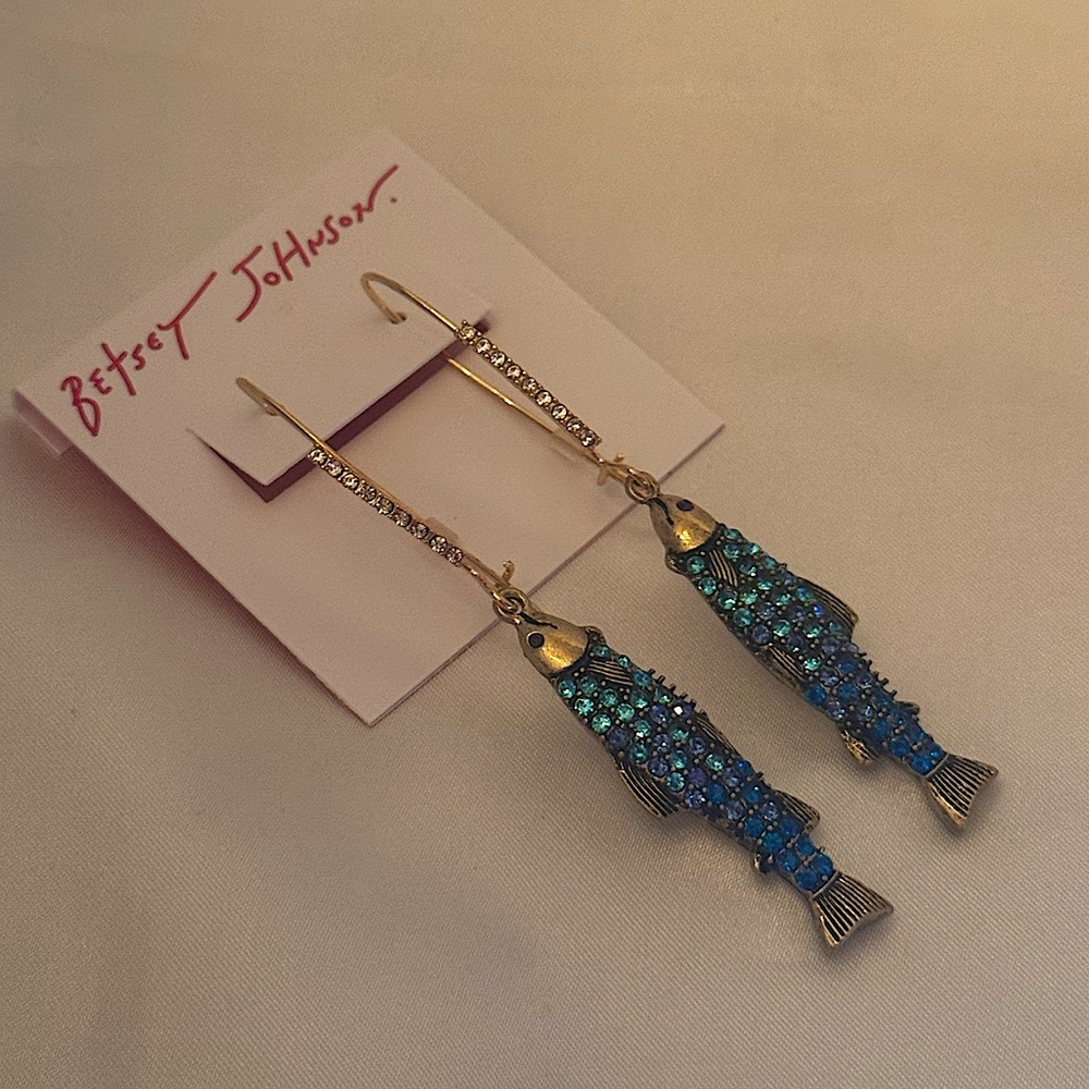 NWT Betsey Johnson Mermaid Jewels Sardine Fish Drop earrings